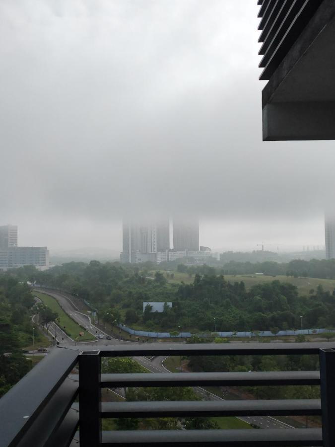 D Bunga مسلم Pool View Legoland Nusajaya Apartment Nusajaya (Iskandar Puteri)
