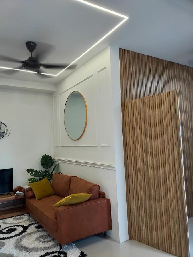 D Bunga مسلم Pool View Legoland Nusajaya Apartment *